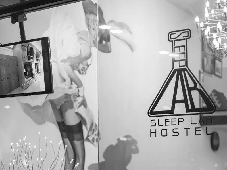 Sleeplab Hostel Bangkok Buitenkant foto